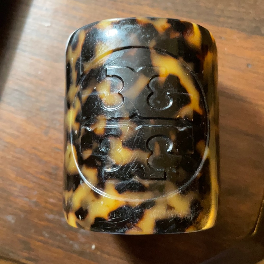 Tory Burch cuff tortoise design bracelet